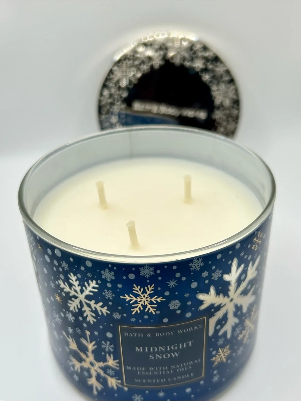 Bath & Body Works Midnight Snow Candle - Navy Blue with White & Gold Snowflakes - Picture 2 of 3